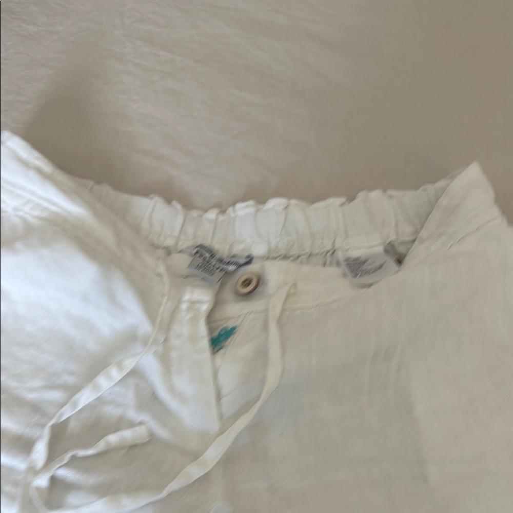 Tommy Bahama White Casual Shorts with Drawstring Waist